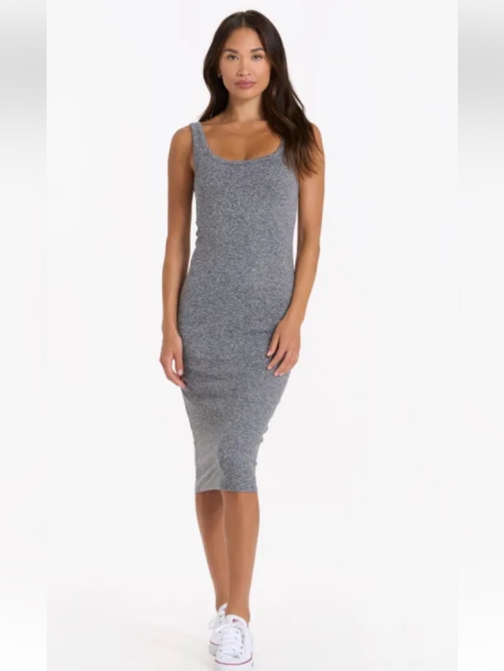 Vuori Halo Essential Midi Dress